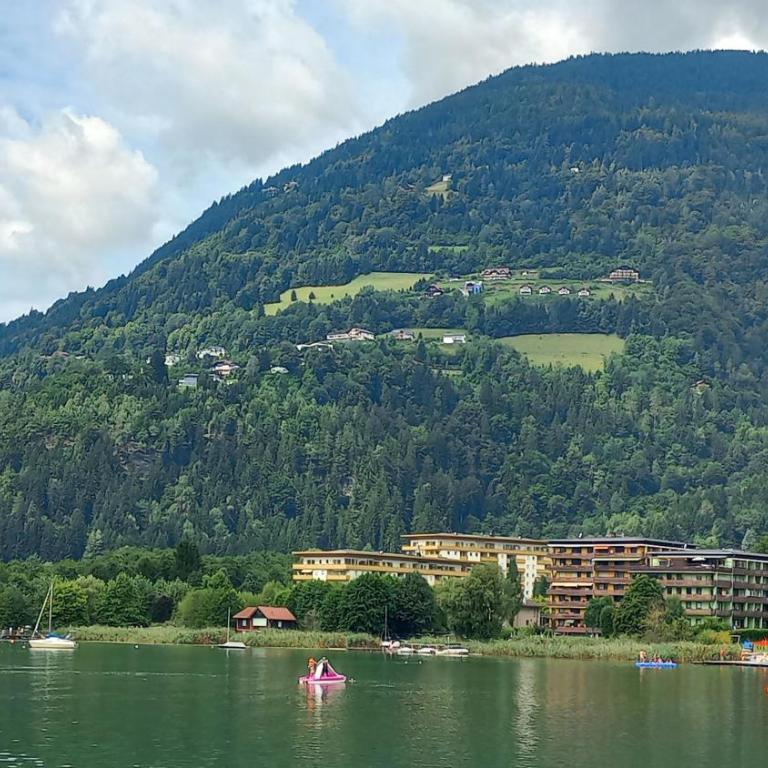 Luxus Terrassenappartement 1 Berg & See - Apartment mit 2 Schlafzimmern und Gartenblick - 30