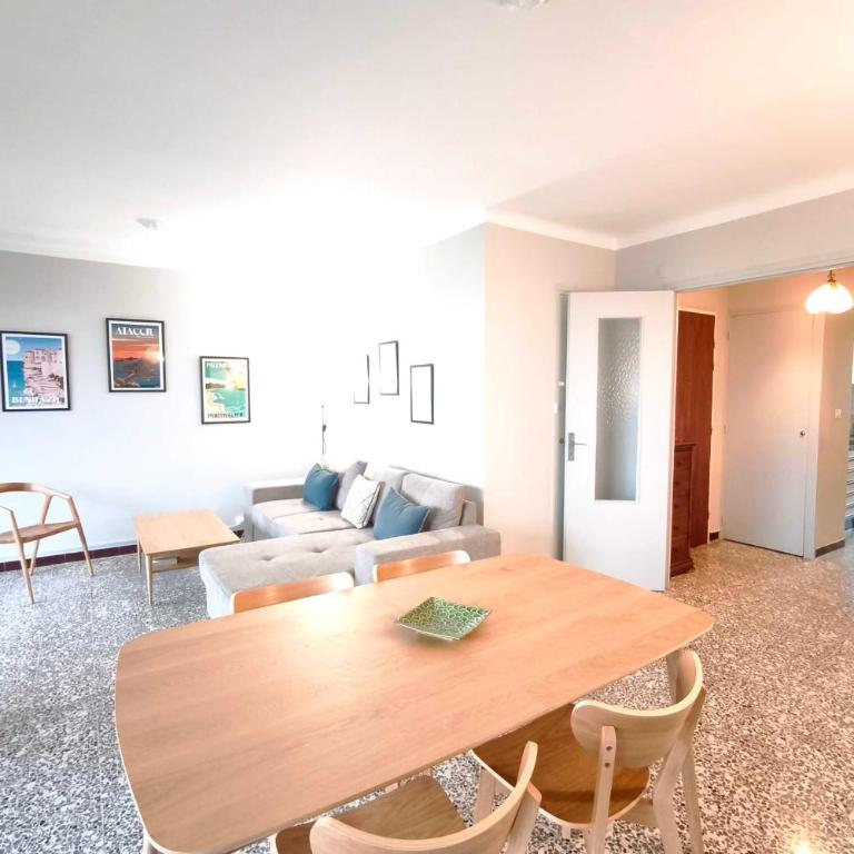 Bright apartment with balcony in Ajaccio - Apartment - 1