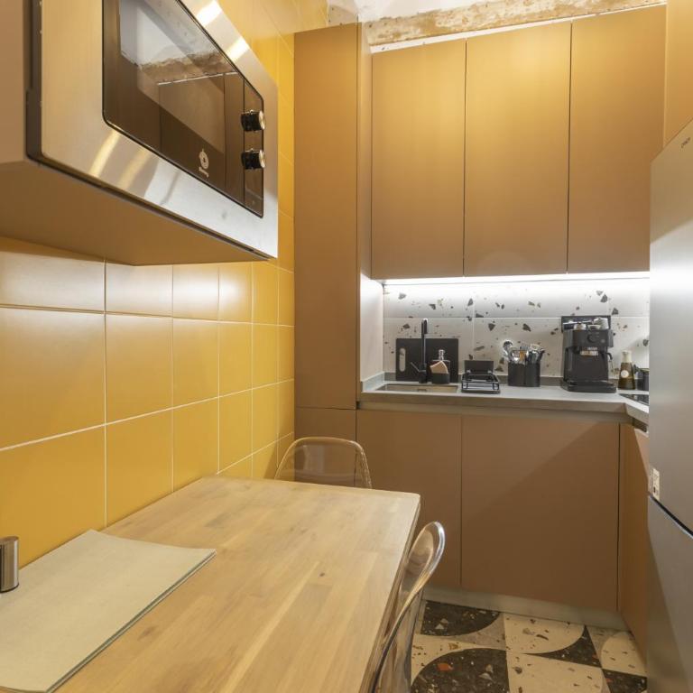 Marvelous Apartment 7 min Cathedral+ Free Parking - Apartment - 6