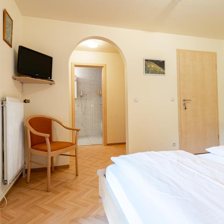 Landhaus Am Fellhorn - Doppelzimmer mit Bergblick - 6