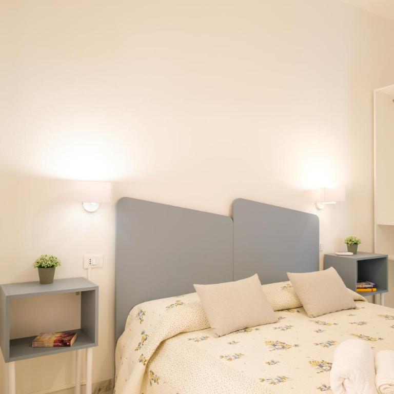 Costa Private room - Camera Matrimoniale con Bagno Privato - 1