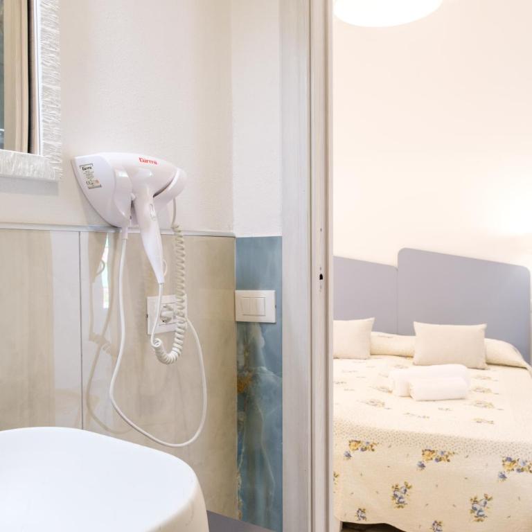 Costa Private room - Camera Matrimoniale con Bagno Privato - 10