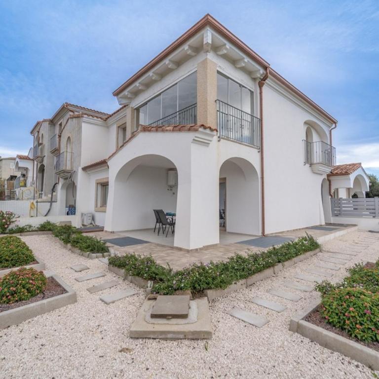 Shardana Guest House - By Searly - Appartamento con 1 Camera da Letto e con Giardino - 2