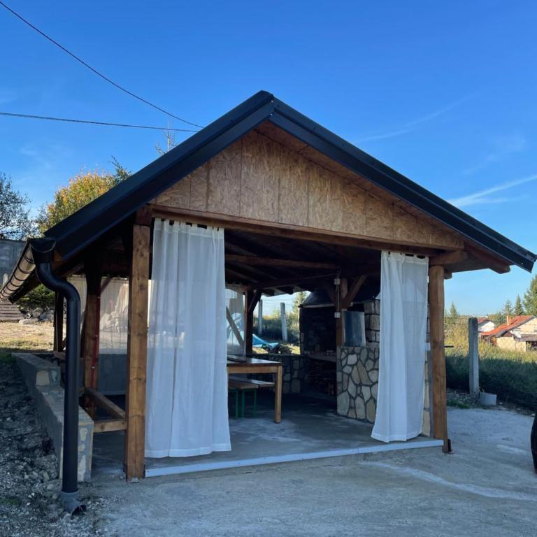 Cozy Wooden Cottage - Kuća sa 3 Spavaće Sobe - 15