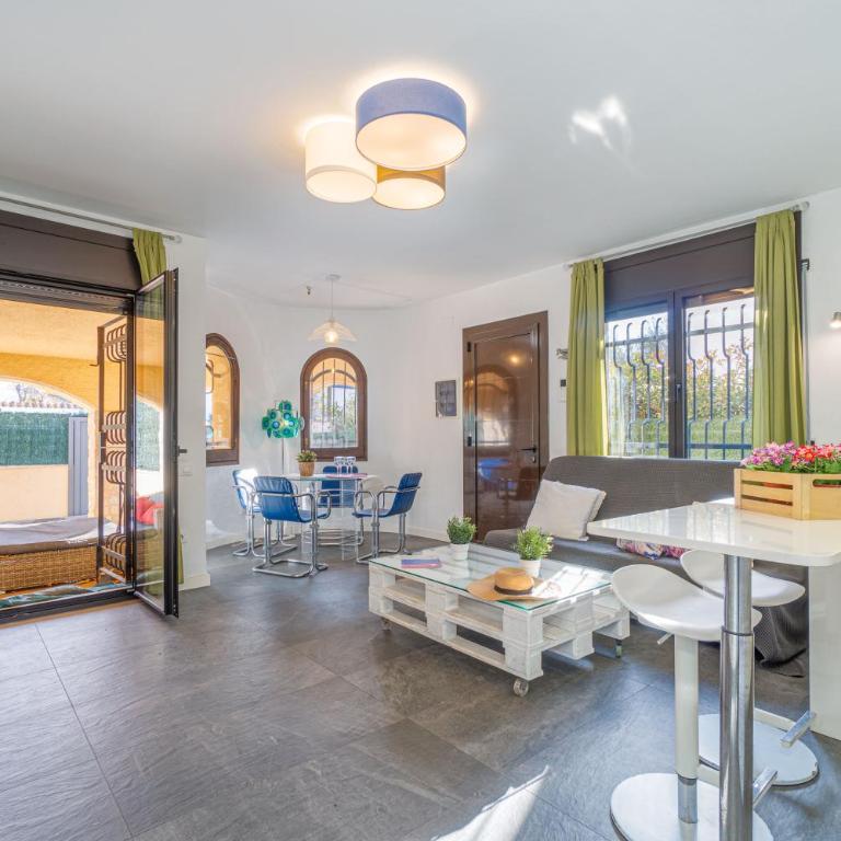 Apart-rent Casa Montgri 0130 - Villa con piscina privada - 4