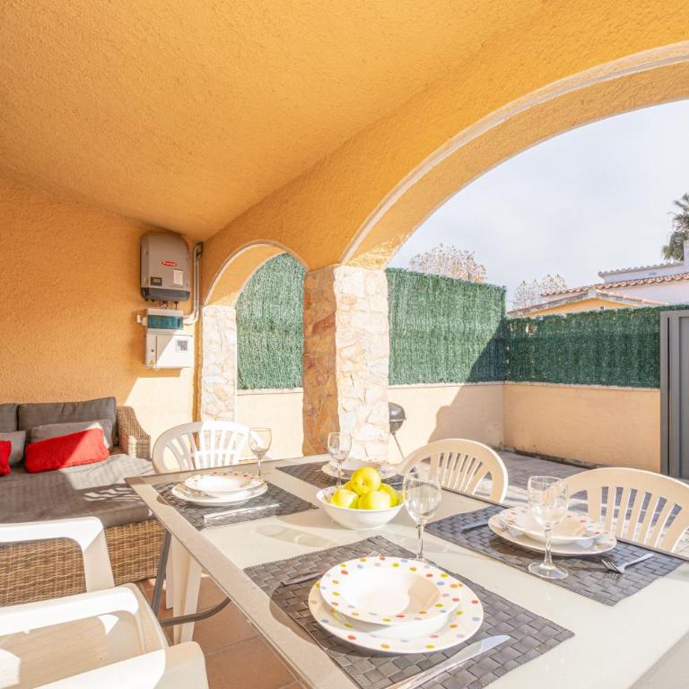 Apart-rent Casa Montgri 0130 - Villa con piscina privada - 3