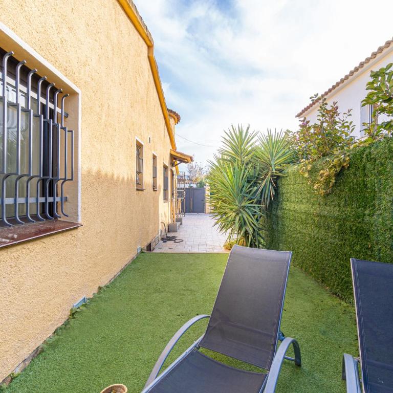 Apart-rent Casa Montgri 0130 - Villa con piscina privada - 33