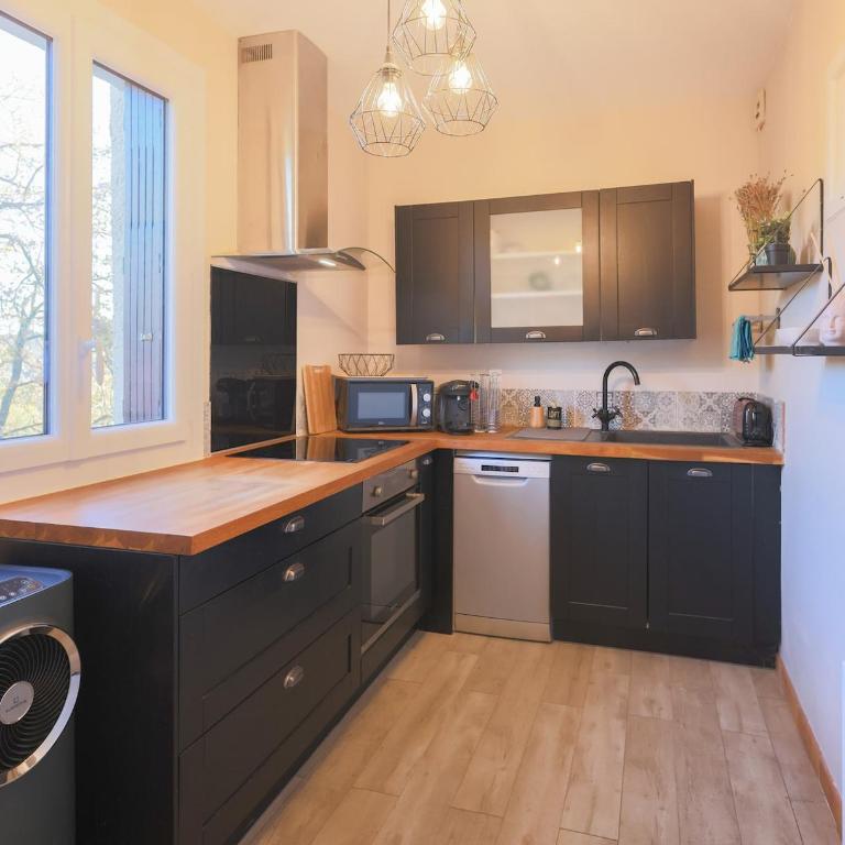 Nouveau-Charmant T1 rénové, Balcon vue sur la garrigue - Apartment mit 1 Schlafzimmer - 7