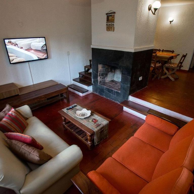 Villa Gesell Chalet 5 Pax Cerca de la Playa - One-Bedroom House - 1