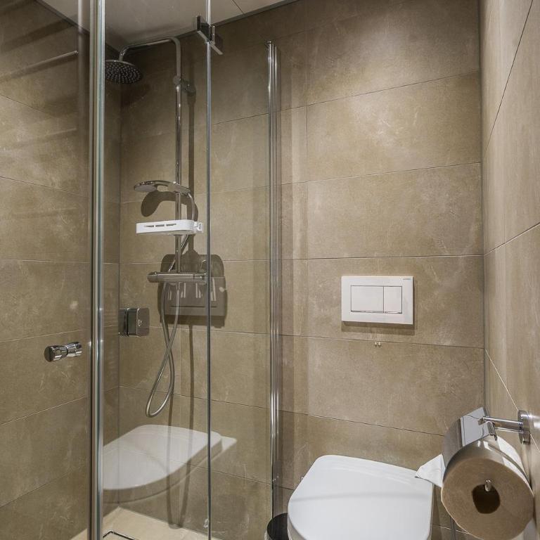 Haus Tramontana - Apartment mit 3 Schlafzimmern und Dusche - 11