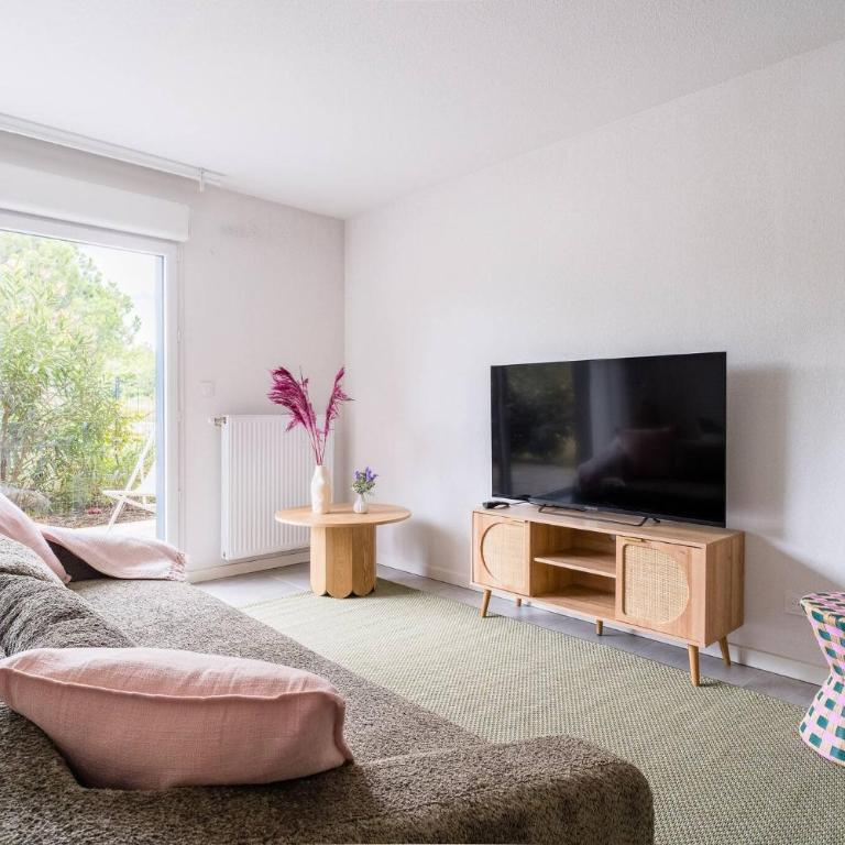 T3 urbain Toulouse 6 personnes avec terrasse - Apartment - 5