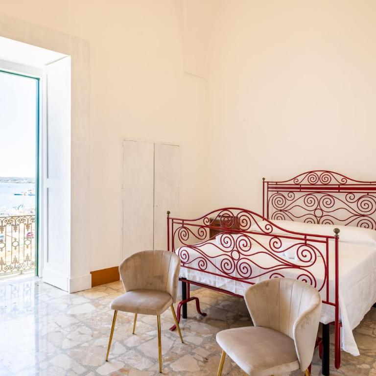 Palazzo Celina - Camera Matrimoniale Deluxe con Balcone e Vista Mare - 2