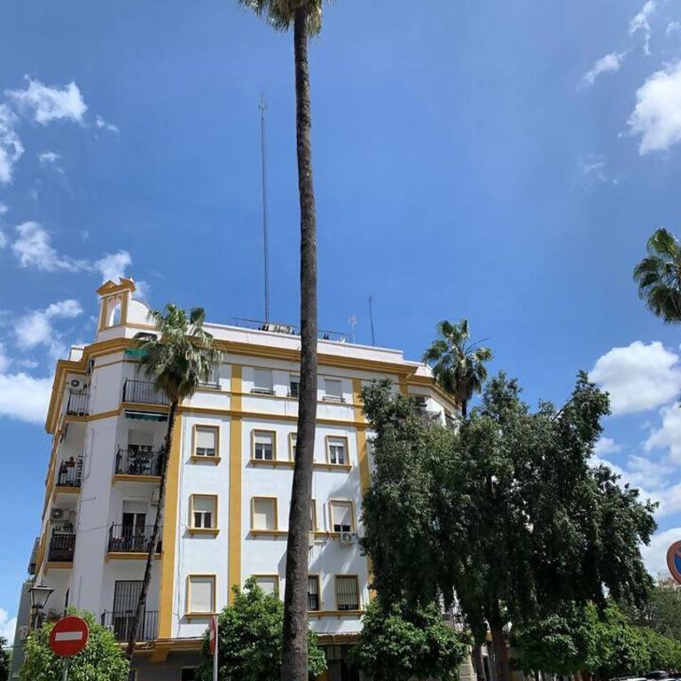 Bonito, tranquilo y fresco apartamento en Nervión. - Apartamento de 1 dormitorio - 28