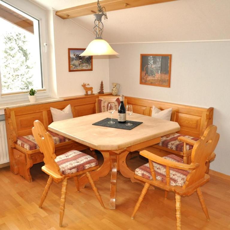 Mayers Urlaubsnest - Apartment mit 2 Schlafzimmern und Bergblick - 3
