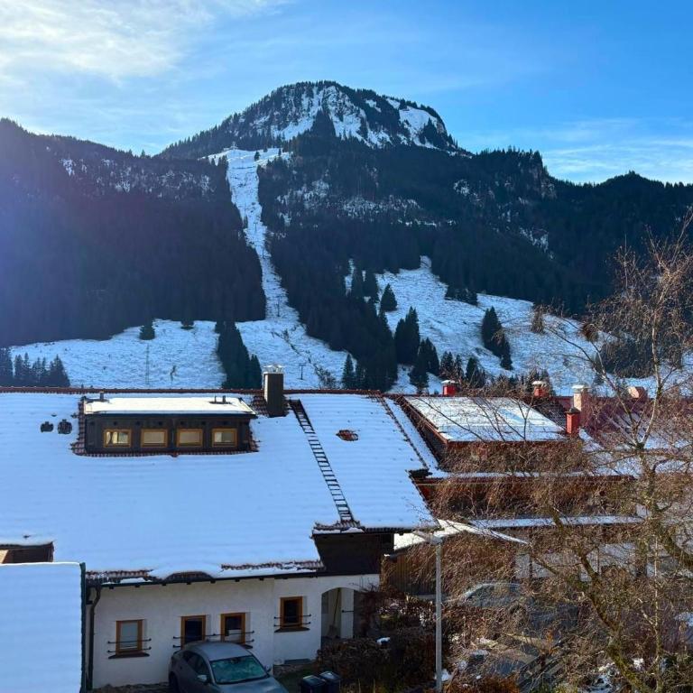 Mayers Urlaubsnest - Apartment mit 2 Schlafzimmern und Bergblick - 10