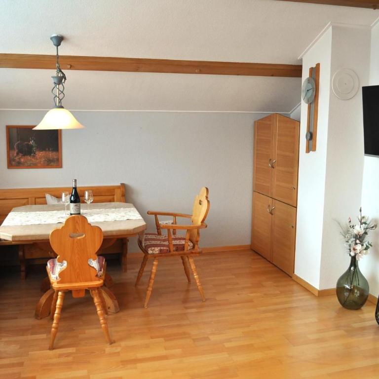 Mayers Urlaubsnest - Apartment mit 2 Schlafzimmern und Bergblick - 13