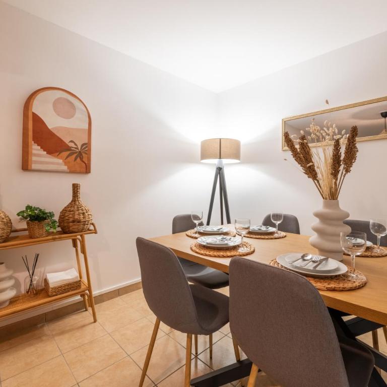 Le Pommery climatisé - terrasse et parking privé - Appartamento con 2 Camere da Letto - 22