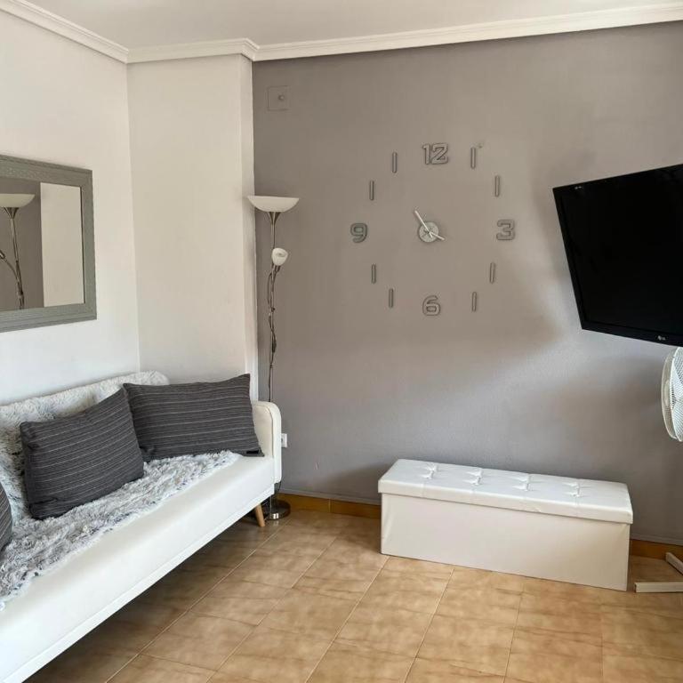 Hibiscus, 3 bajo 2 - One-Bedroom Apartment - 10