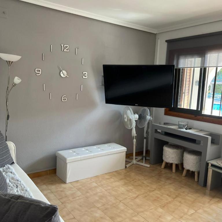 Hibiscus, 3 bajo 2 - One-Bedroom Apartment - 11