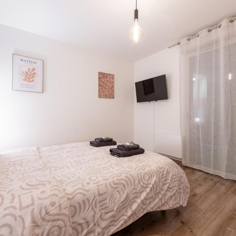 Le Pommery climatisé - terrasse et parking privé - Appartamento con 2 Camere da Letto - 35