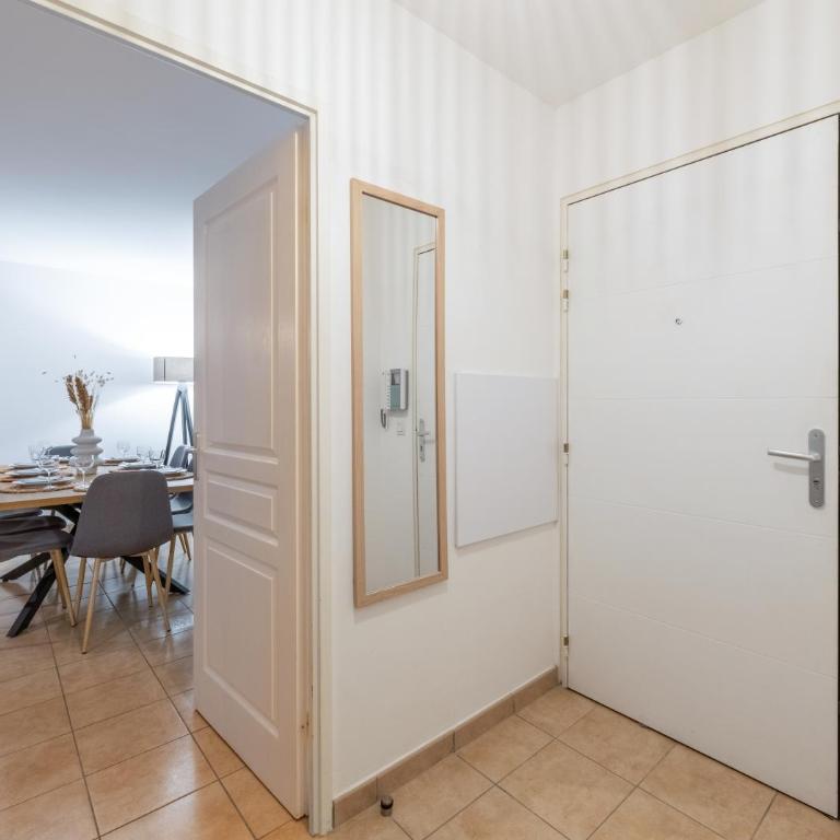 Le Pommery climatisé - terrasse et parking privé - Appartamento con 2 Camere da Letto - 27