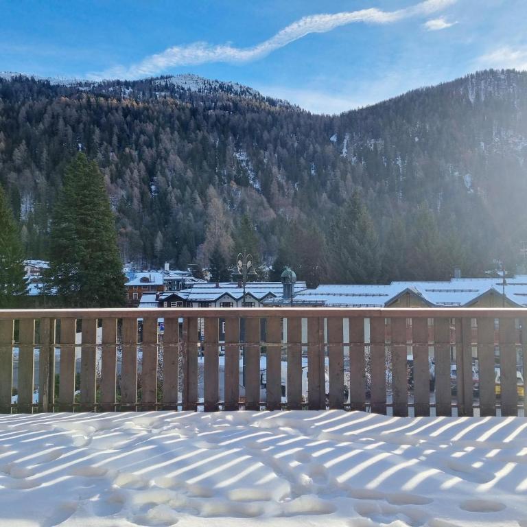 Camoscio Alpine Apartment MhD - Four-Bedroom Premier Apartment - 24