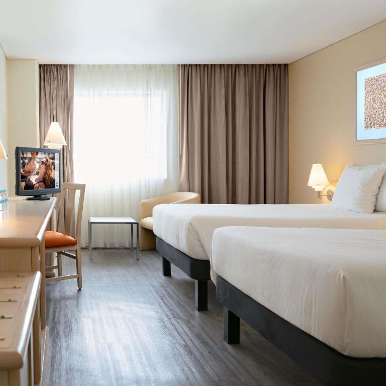 Novotel Monterrey Valle - Standard Double Room with Two Double Beds - 1