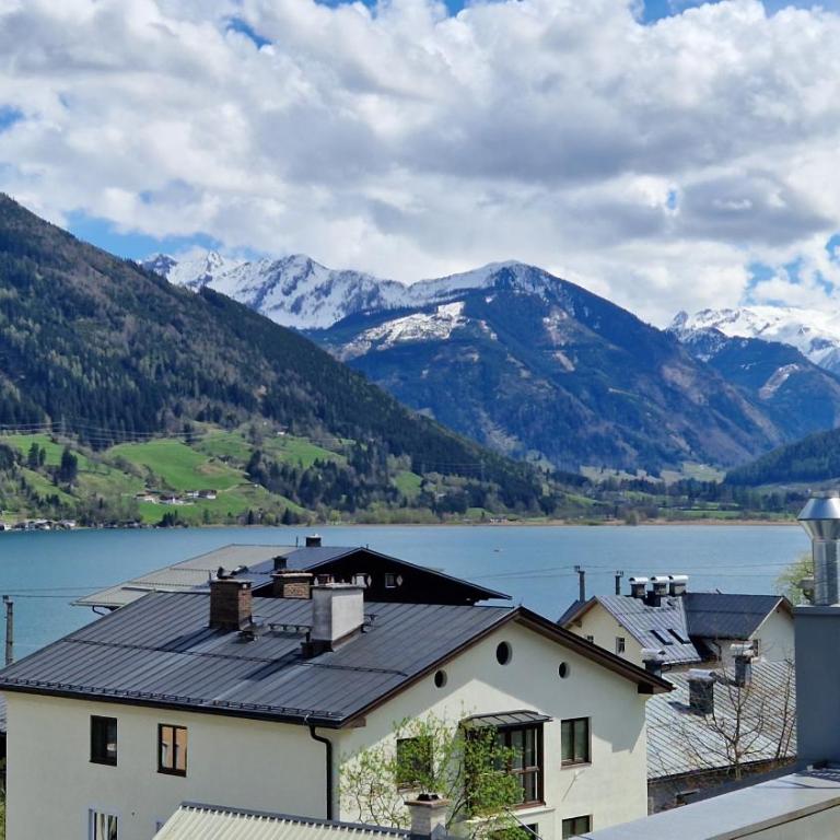 Penthouse Mountain and Lake View, terrace, AirCondition, incl Summer Card - Penthouse Apartment - 16