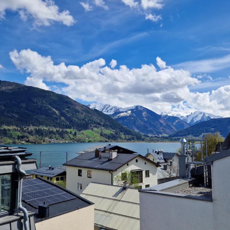 Penthouse Mountain and Lake View, terrace, AirCondition, incl Summer Card - Penthouse Apartment - 17