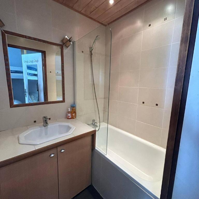 Val Thorens - Ski InOut - 3 Beds Flat D-315 - Casa - 16