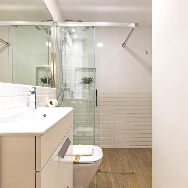 C68 Parking & Comfort - Private Terrace - Apartamento de 3 dormitorios - 26