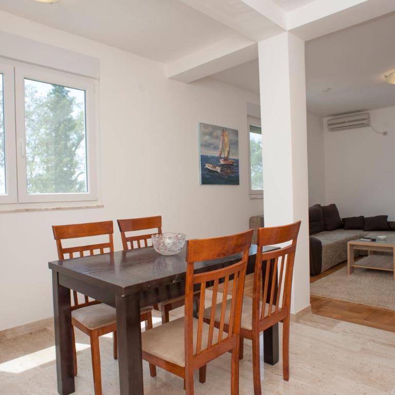 Apartments Villa Simonovic - Villa - Beach Front - 21