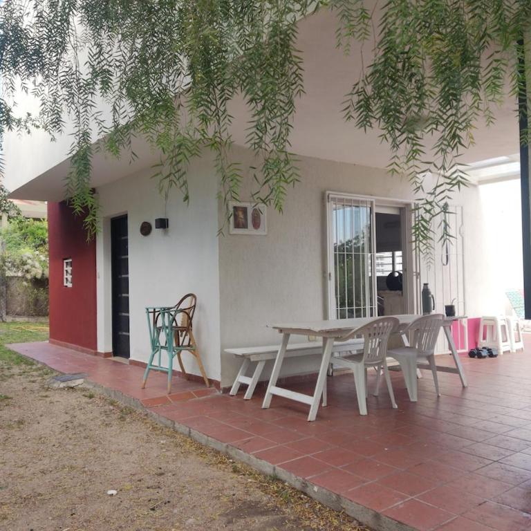 Casa Minimalista con Pileta Privada en el mejor lugar de Cabalango - Casa de 3 dormitorios - 29