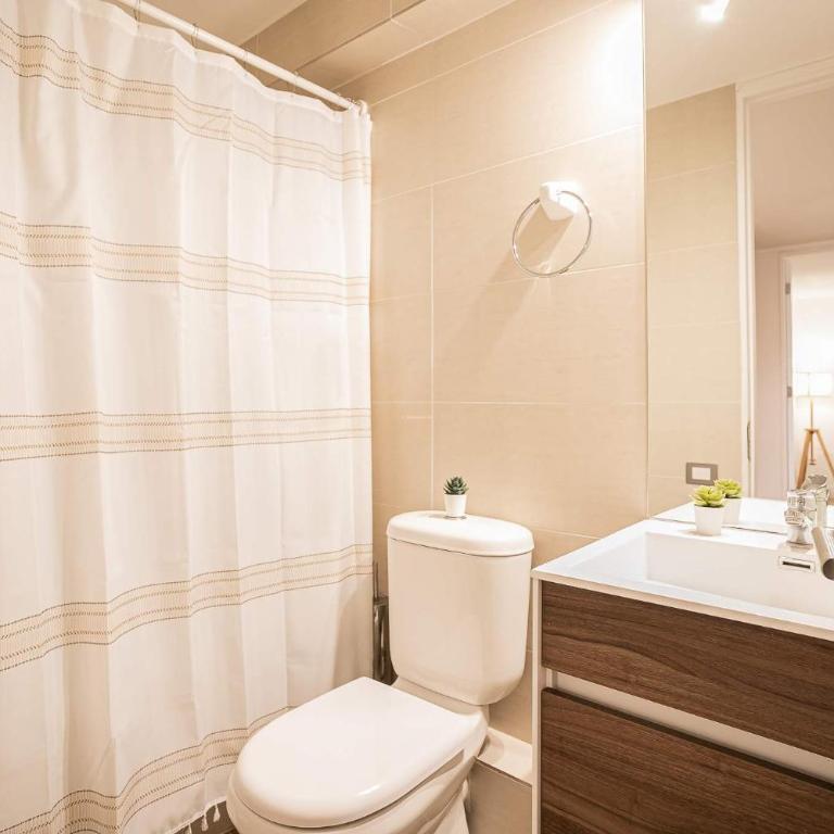 Urban Retreat Las Condes 4 Guests - Apartment - 22