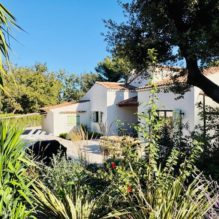 L'Esprit Sud, 4 Suites & Piscine Chauffée - Villa with Private and Heated Pool - 49