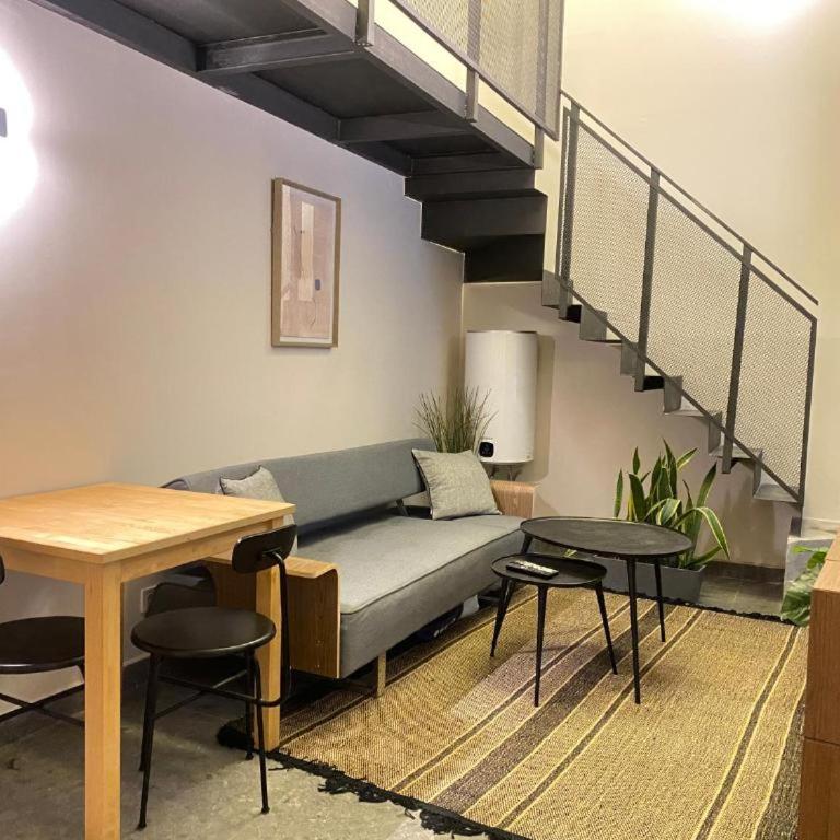 Urban Design Apartments & Studios - Studio - Split Level - 6