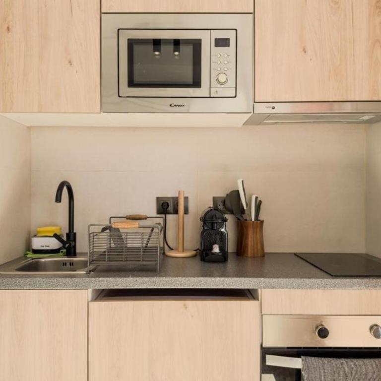 Urban Design Apartments & Studios - Penthouse Apartment - 11