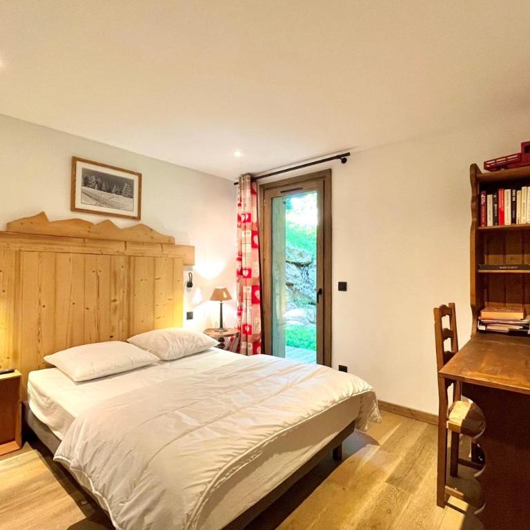 Cozy chalet in Combloux near the slopes - Chalet - 11