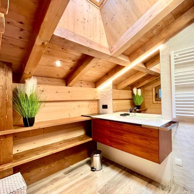 Cozy chalet in Combloux near the slopes - Chalet - 12