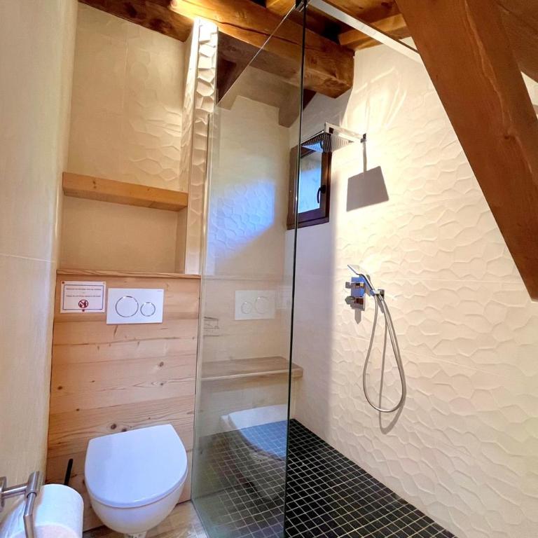 Cozy chalet in Combloux near the slopes - Chalet - 13