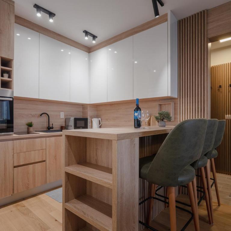 Monte Nuovo Apartments - One-Bedroom Apartment - 1
