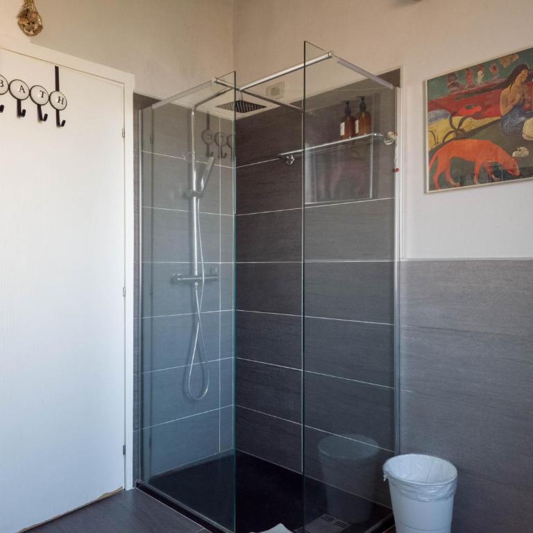 Nest Guesthouse - Camera Familiare - 17