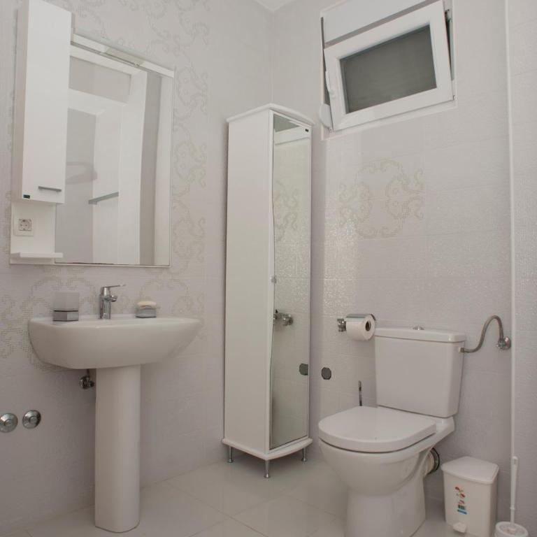 Apartments Villa Simonovic - Villa - Beach Front - 51