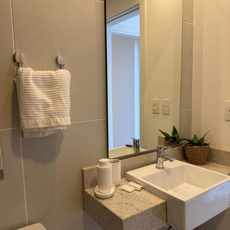 Vivo Costanera frente a la playa San José de Encarnación! Apartamento de 2 Habitaciones con amenities y cochera! - Two-Bedroom Apartment - 41