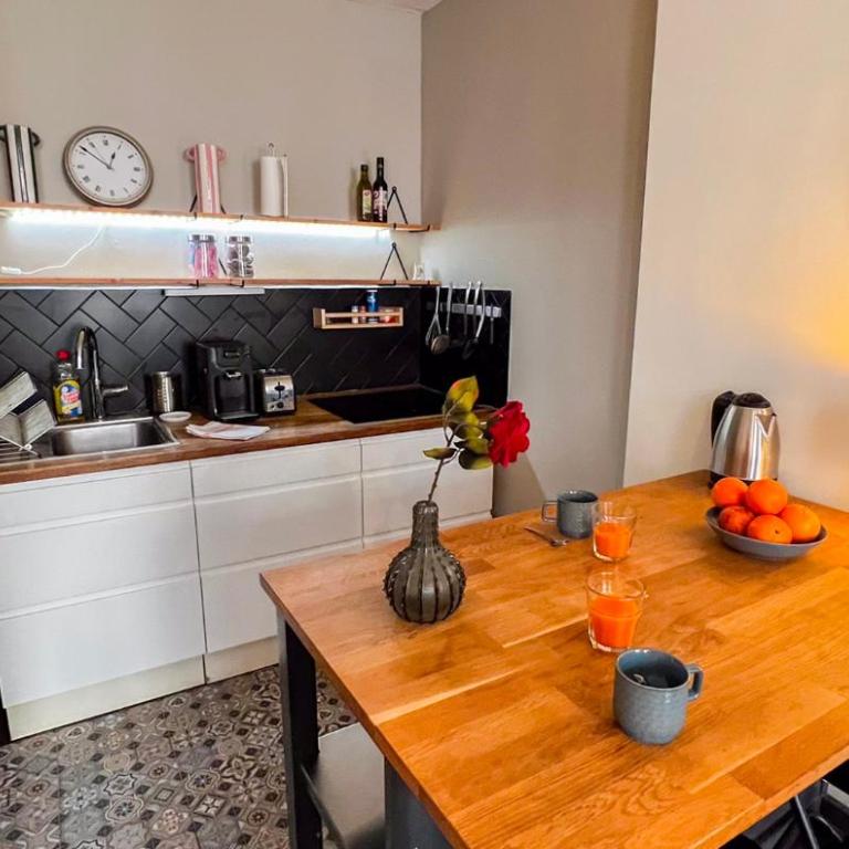 AC - WiFi - Bright accommodation in hypercenter - Appartement 1 Chambre - 17