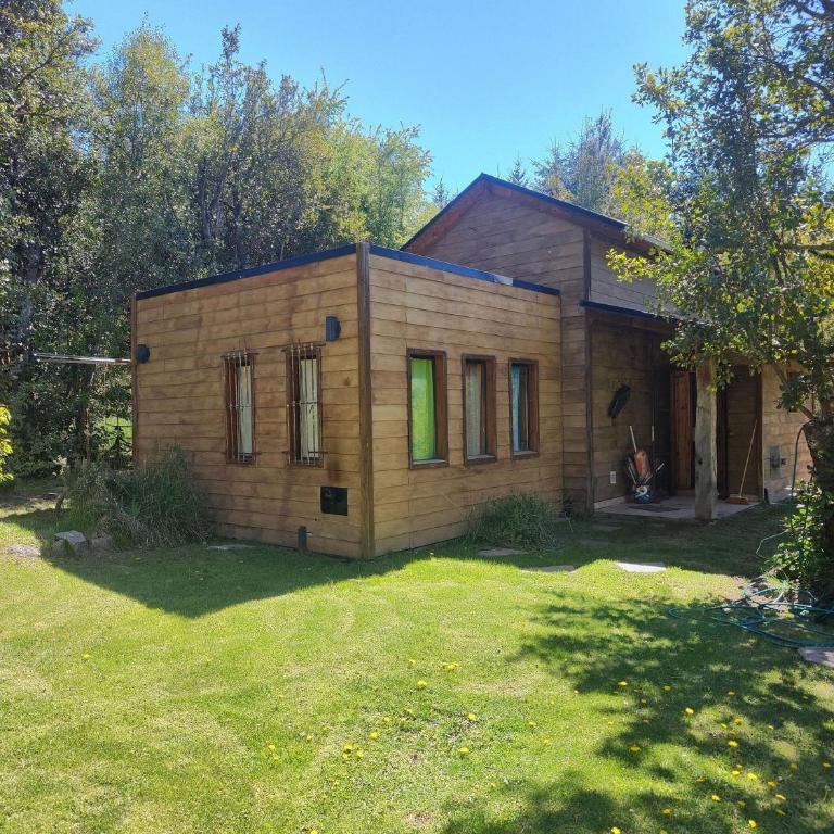 Cabaña a 3 cuadras del Lago Lolog - Bungalow - 2