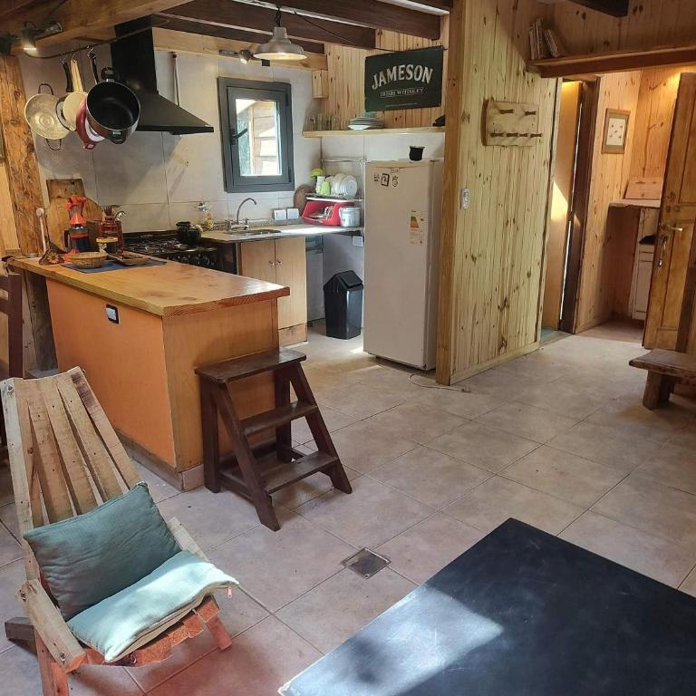 Cabaña a 3 cuadras del Lago Lolog - Bungalow - 17