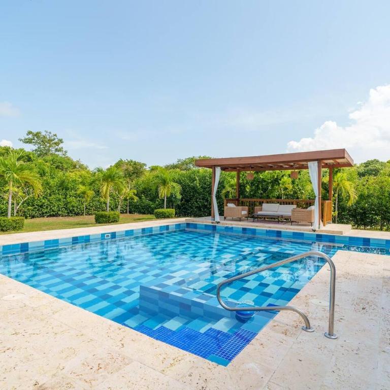 Beautiful 5BR Villa-Barú Private Pool-Beach club - Villa - 29