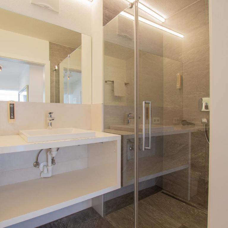 Panorama Apartments - Steinbock Lodges - Apartment mit 1 Schlafzimmer sowie Berg- und Seeblick - 7
