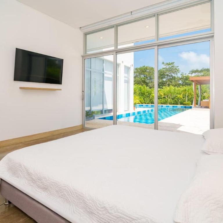 Beautiful 5BR Villa-Barú Private Pool-Beach club - Villa - 52